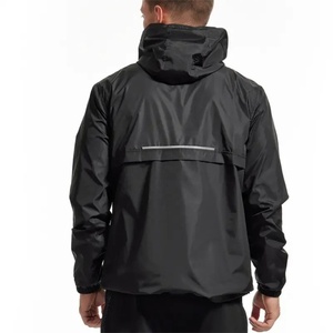 Veste coupe-vent personnalisée pour homme, légère, imperméable, respirante, idéale pour la randonnée, les voyages, le camping, fournisseur premium - Product Image 3