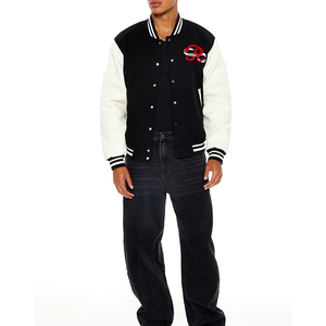 Chaquetas Varsity de Proveedores Directos de Fábrica, Personalizables en Materiales y Colores, Chaqueta Varsity para Hombre de Alta Calidad Totalmente Personalizable - Product Image 5