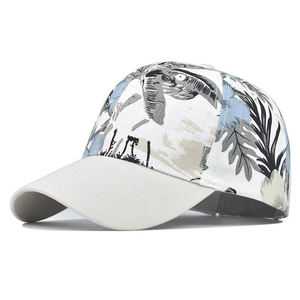 Casquette de baseball élégante avec une coupe moderne et une finition soignée qui apporte confort et confiance à toutes les tenues décontractées. - Product Image 6