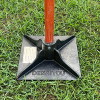 Presse-terre manuelle DENAIYOU Hawksmoor avec plaque carrée en acier pour la réparation des terrains de sport et l'aménagement paysager - Prix de dépôt
