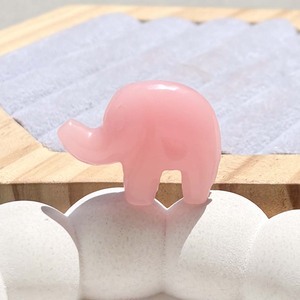 Ópalo Rosa Tallado en Forma de Elefante, Gema Suelta Pulida, Amuleto Animal, Suministro para Fabricación de Joyas, Venta al por Mayor, Se Vende por Pieza - Product Image 2