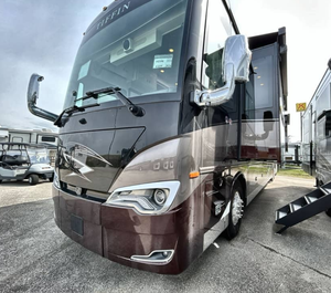 <span class=keywords><strong>Camping</strong></span>-<span class=keywords><strong>car</strong></span> Tiffins Allegro Bus d'occasion (3-4 <span class=keywords><strong>mois</strong></span> d'utilisation), 2020-2023, intérieur spacieux, design moderne, 4-6 passagers, Euro 4/Euro 5 - Product Image 2