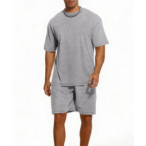 Ensemble sportif pour homme, été, respirant, 2 pièces, t-shirts à manches courtes et shorts, style streetwear et décontracté. - Product Image 1