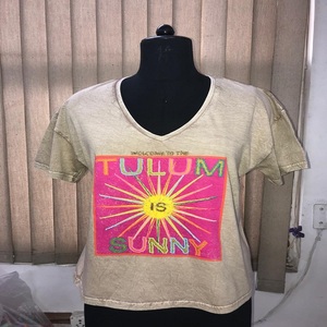 Camiseta de Algodón con Cuello en V para Mujer, Suministro al por Mayor del Fabricante al Mejor Precio - Product Image 2