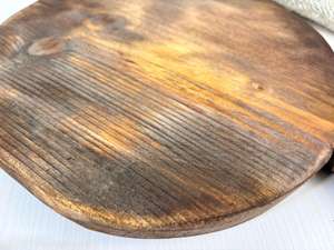 Planche à découper en bois de couleur marron de style occidental avec poignée, forme ronde, artisanale, caractéristique durable - Product Image 2