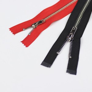 Manufacturer's Custom Metal Zipper With Gold Puller <b>Sew</b> Slider Logo-for Jeans Shoes Handbags Garments <b>Bags</b> - Product Image 1