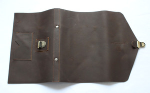 Vintage Presentation Folder Made From Premium Paper with a Wonderful Smell Its Soft Feeling and Delicate Design - Product Image 3
