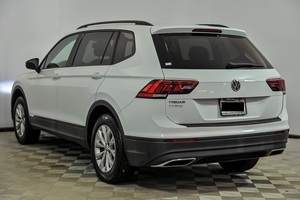 Véhicules d'occasion exclusifs : TiguanS 4Motion SUV / Crossover 2019, 184 ch, 2L I4, à vendre - Product Image 5