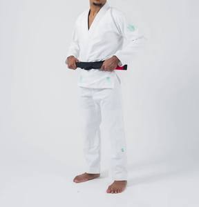 Tenue d'arts martiaux à prix raisonnable, uniforme sur mesure OEM, Gi de Jiu-Jitsu pour adultes, en coton pakistanais extensible 460g - Product Image 4