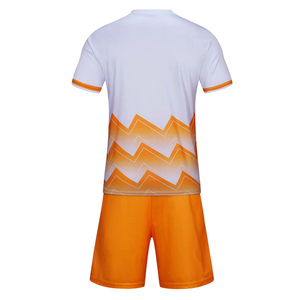 Uniformes de Fútbol Personalizados para Hombre, Venta al Por Mayor de Fábrica, Conjuntos de Fútbol Económicos con Impresión Digital, 100% Poliéster, Transpirables para las 4 Estaciones - Product Image 5