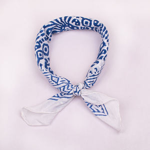 Foulard carré en popeline de coton imprimé au bloc, écologique, ethnique, tendance, multifonctionnel, fait main, pour les voyages quatre saisons - Product Image 5