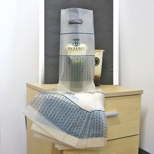 Sac de courses pour la vente en gros, offrant une construction solide et un design pratique pour une utilisation quotidienne en commerce de détail - Product Image 5