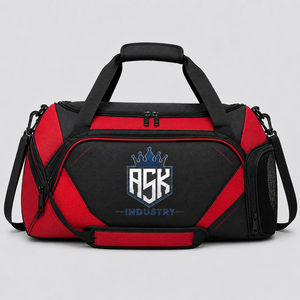 Bolsa de equipo de fútbol personalizada con compartimentos espaciosos, tela resistente, correas ajustables y diseños personalizados del equipo. - Product Image 6