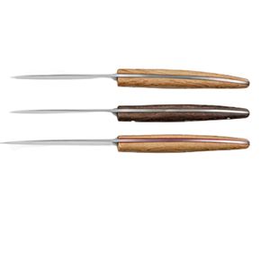 Ensemble de 4 couteaux à steak marron, beige et bleu avec lames à bord plat argentées et manches courbes rivetées pour la table à manger - Product Image 5
