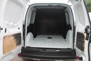 TOWNSTAR E L1 ACENTA 2024 USADO EN EXCELENTES CONDICIONES - Product Image 6