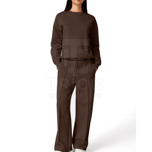 Conjunto Deportivo Elegante y Ajustado para Mujer, para Uso en Exteriores, Hecho en Pakistán, en Venta en Línea - Product Image 3