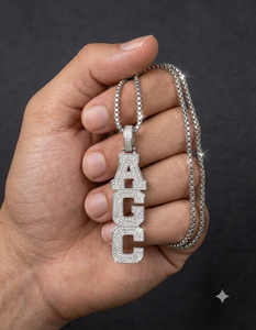 SHRAMAN DIAMOND Pendentif Lettre Verticale Personnalisé Hip Hop en Argent 925 Plaqué Or avec Moissanite et Pierres Serties, Breloque de Fête - Product Image 4