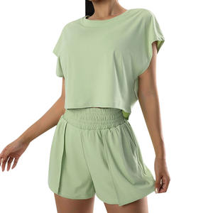 Dernier style, service OEM ODM, différentes couleurs, prix d'usine. Créez vos propres ensembles courts et t-shirts pour femmes grandes tailles. - Product Image 1