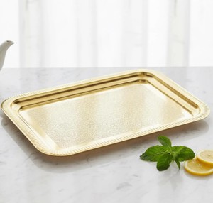 Plateau de service rectangulaire en laiton artisanal moderne, motif floral gravé, finition dorée décorative, durable, léger, passe au lave-vaisselle - Product Image 2