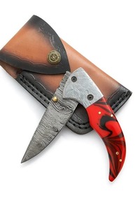 Couteau de chasse artisanal en acier Damas, pointe tombante, lame droite, manche rouge, étui en cuir, lame non réglable - Product Image 3