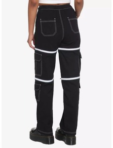 Pantalons de style gothique de qualité supérieure en gros, unisexe, coupe ample, mode alternative, pantalons multi-poches - Product Image 1