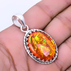 Colgante de ópalo de fuego triple australiano hecho a mano en plata de ley 925, joyería boho, regalo para mujer - Product Image 3