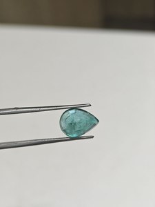 Émeraude naturelle du Zambie 4,15 carats, forme poire, pierre précieuse en vrac, émeraude verte pour la fabrication de bijoux, vente en gros, approvisionnement en vrac - Product Image 4