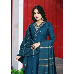 Ensemble de vêtements de fête pour femmes de créateur avec broderie Pent et Dupatta - Product Image 2