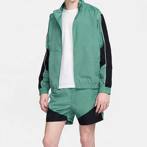 Ensemble de survêtement imprimé léger et durable, veste coupe-vent respirante en nylon à fermeture éclair et short froissé, ensemble 2 pièces streetwear pour la course - Product Image 5