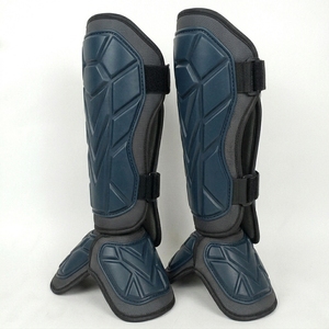 Équipement de protection avec protège-tibias, nouveau modèle 2026, protège-tibias noir et or, fermeture élastique réglable avec boucle pour la boxe adulte - Product Image 5