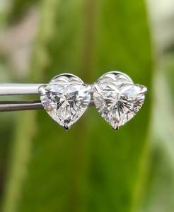 Pendientes de tuerca solitarios de moissanita brillante con corte de corazón, plata 925, joyería fina, compromiso para mujer, regalo romántico con encanto - Product Image 3