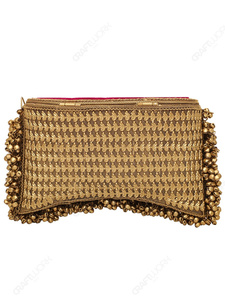 กระเป๋าคลัทช์เจ้าสาวกำมะหยี่สีบานเย็นงานแฮนด์เมดจากอินเดีย พร้อมหูจับประดับลูกปัดสีทอง แต่งขอบกุงรู ทรงแข็งแรง ใช้ได้ทั้งงานแต่งงานและงานกลางคืน รับผลิตแบบ OEM - Product Image 6