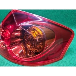Luz Trasera Derecha Usada en Estado de Funcionamiento - Product Image 5