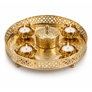 Bandeja de Regalo Festiva para Velas de Té en Latón Pulido - Hecha a Mano, Venta al Por Mayor |   Aqdus Saleem - Product Image 1