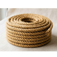 Corde en jute torsadée 100 % naturelle et écologique, lavable, alliant artisanat de qualité supérieure, responsabilité environnementale et performance exceptionnelle.