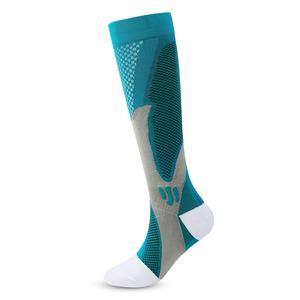 Chaussettes de compression pour la marche pour femmes, chaussettes de sport unisexes pour la gym, la course à pied, chaussettes pour femmes et hommes - Product Image 4