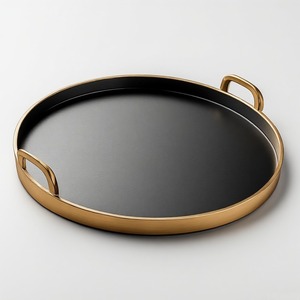 Elegante Bandeja de Metal Dorado y Negro, Diseñada para Mesas de Lujo, Salones Elegantes, Hoteles Boutique y Residencias Refinadas - Product Image 5