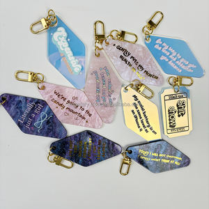 Llavero de acrílico vintage personalizado con forma de árbol pequeño, para hotel y motel, con grabado resistente, de moda y personalizado, con MOQ bajo. - Product Image 4