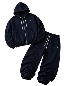 Nouvelle Collection : Ensembles de Luxe Personnalisés en Polaire Épaisse Couleur Unie, comprenant des Sweats à Capuche Zippés Coupe Boxy Oversize et des Pantalons de Survêtement Amples à Jambes Larges - Product Image 2
