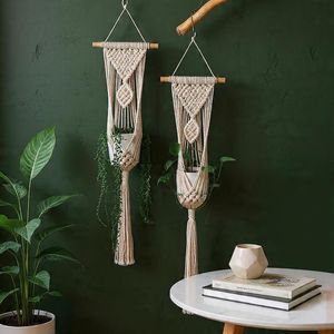 Petite tapisserie murale moderne en macramé avec franges, en corde de coton, pour la décoration intérieure d'appartements, de nurseries, de dortoirs et de galeries - Product Image 1