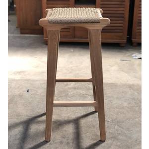 Tabouret de bar scandinave en teck massif avec assise en rotin tressé naturel, dossier bas, chaise de comptoir pour hôtel, café, restaurant - Product Image 4