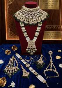 Gold Plated Ethnic Bridal Jewelry <b>Set</b> Necklace Earrings Maang Tikka Bracelet Crystal Rhinestone Tassel Design for Wedding - Product Image 3