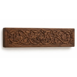 Rail magnétique pour clés en noyer fait main - Sculpture Nakkoshlik de Boukhara en gros - Product Image 1