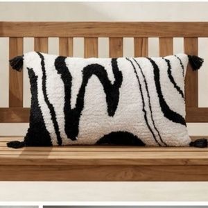 Coussin décoratif carré moderne en tricot à imprimé animal, housse amovible lavable pour salon et chambre à coucher - Product Image 4