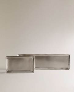 Ensemble de plateaux de service rectangulaires dorés, présentation de buffet de luxe, excellence culinaire - Product Image 5
