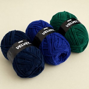 <b>polyester</b> <b>yarn</b> bulk Velvet <b>Polyester</b> Fancy <b>Yarn</b> for Hand Knitting 100g Ball hilo poliester para crochet - Product Image 2
