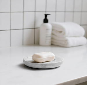 Porte-savon en marbre facile à nettoyer, accessoires de salle de bain et plateau à savon rond en marbre d'excellente qualité - Product Image 3