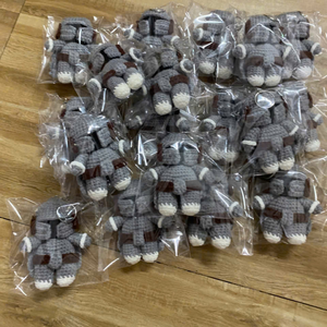 ตุ๊กตาถักโครเชต์แฮนด์เมด อามิกุรุมิ ของเล่นถักไหมพรม ของขวัญตกแต่ง ขายส่ง ผลิตในเวียดนาม - Product Image 5