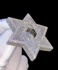 Pendentif personnalisable lettre initiale Y en moissanite taille brillant, unisexe, plaqué argent, argent 925, serti clos, breloques hip-hop pour fêtes - Product Image 1