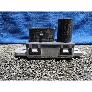 Découverte de modules informatiques et ECU d'occasion GX7312B533AD - Product Image 1